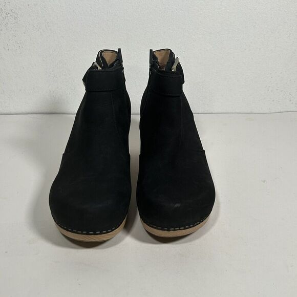 Dansko Autumn Booties Size 37 6.5 7 US Black Nubuck Leather Ankle Buckle Heel - Picture 4 of 10